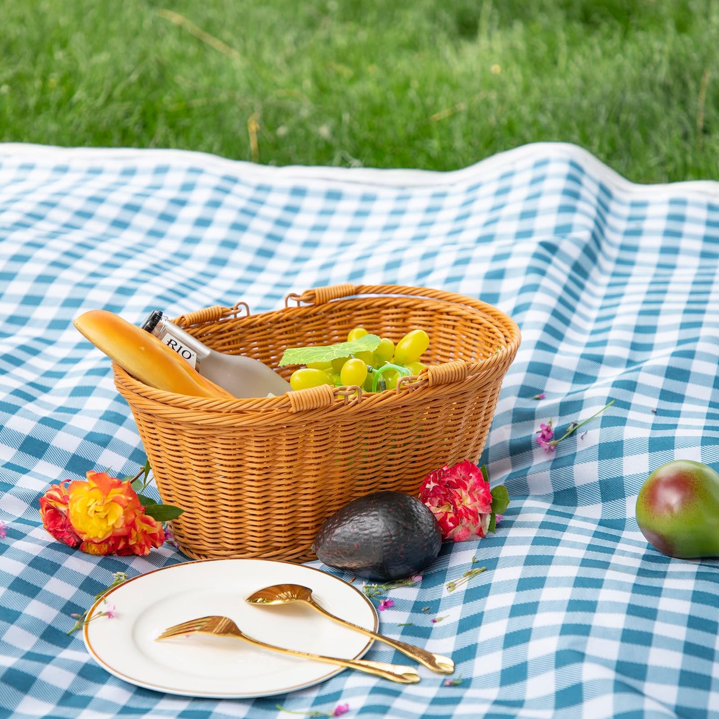 Rattan Picnic Basket with Handle, Garden Harvest Basket, Gathering Storage for Vegetable Fruit, Easter 13" x 9" x5.5" (Rattan, 13"x9"x5.5")