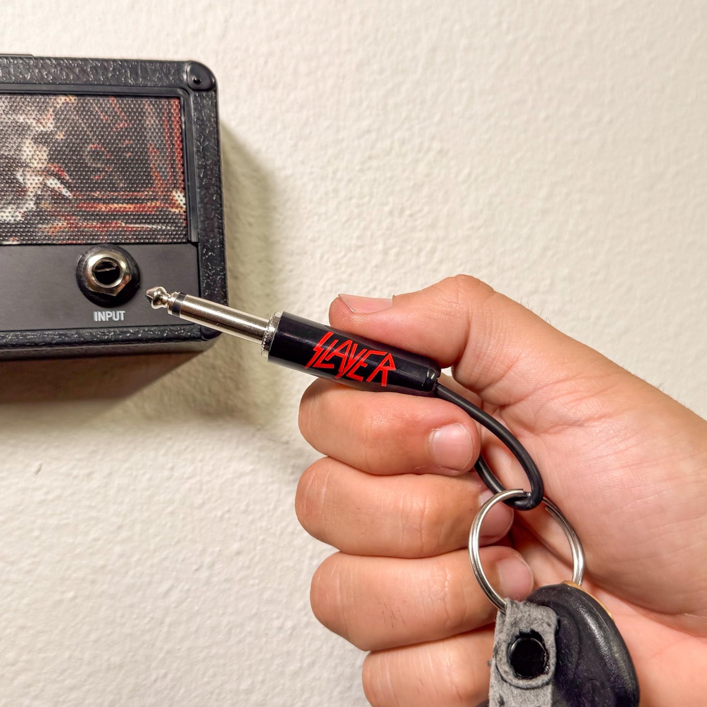 P Pluginz Jack Rack Wall mounting Key Hanger. Includes 4 Guitar Plug Keychains and Wall mounting Hardware. (Slayer)