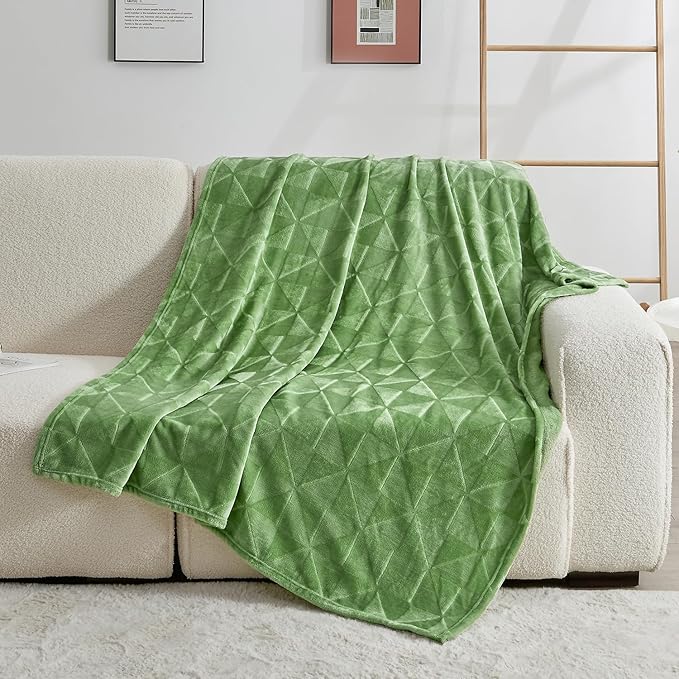 SOCHOW Triangle Textured Flannel Fleece Throw Blanket, Super Soft Lightweight Cozy Warm Plush Blanket for Bed Couch Sofa, 60 x 80 Inches, Sage Green