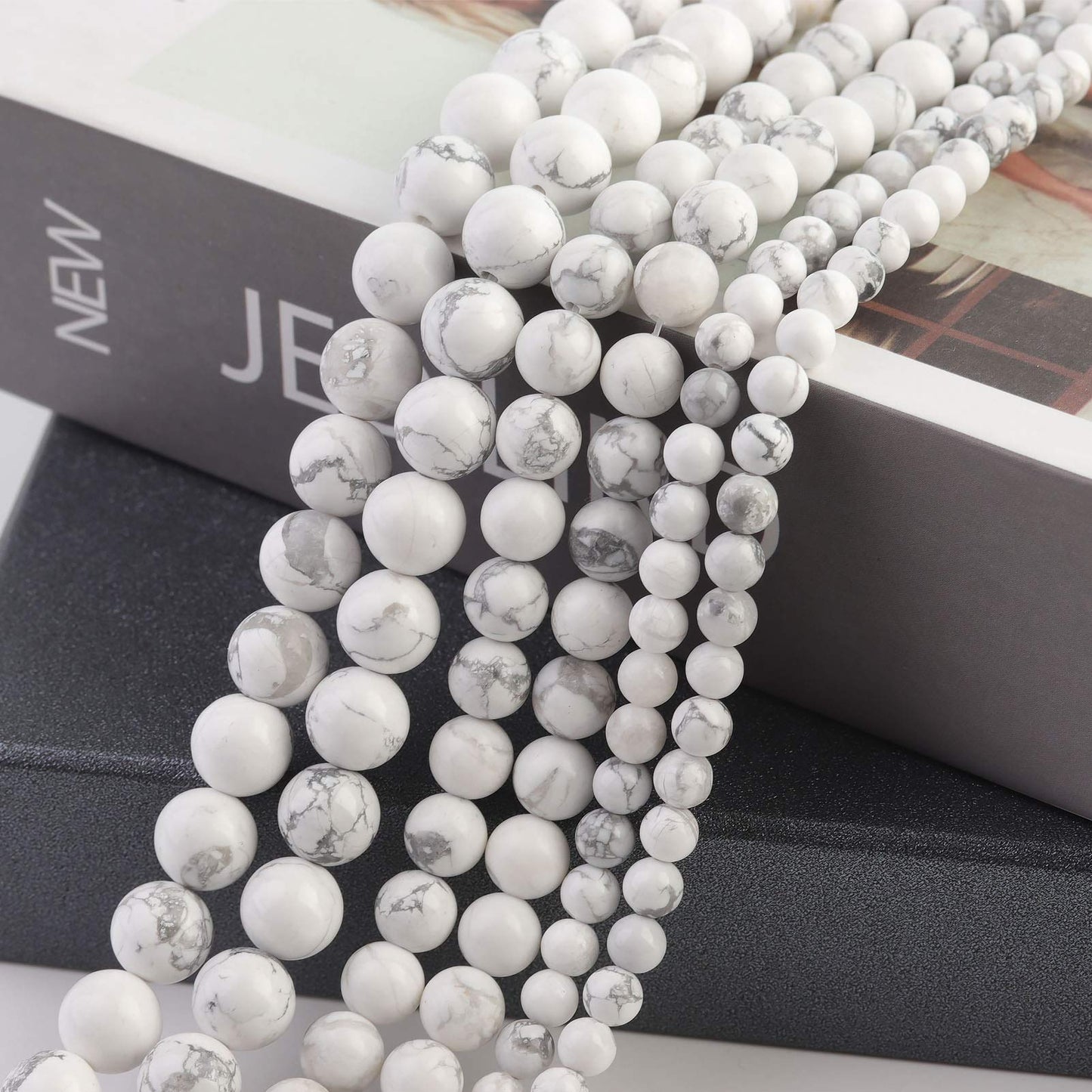 Filluck Natural Stone Beads 8mm White Howlite Turquoises Polished Round Smooth Gemstone Beads for Jewelry Making 15 Inch(White Howlite Turquoises,8mm)