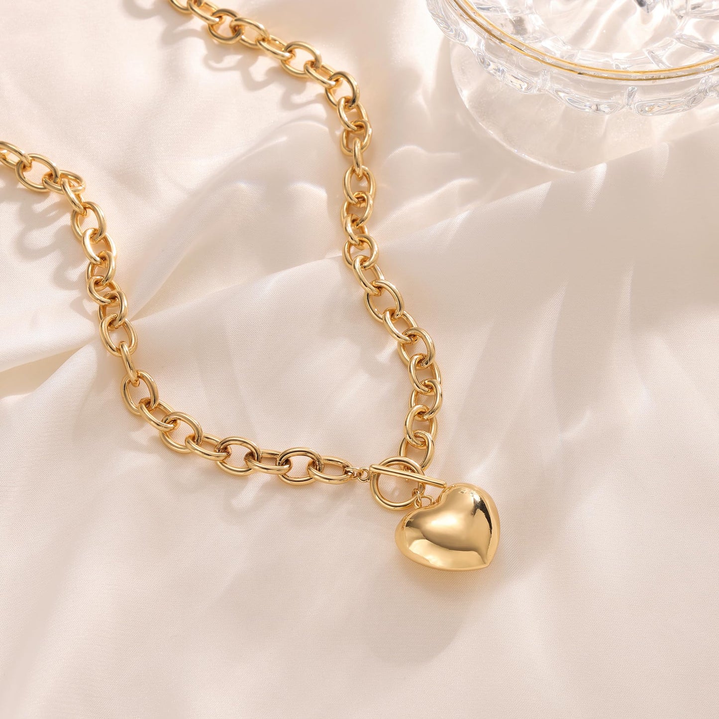 Freekiss Chunky Paperclip Necklace with Heart Pendant - 14K Gold Plated Trendy Toggle Choker for Women, Hypoallergenic Dainty Jewelry Gift for Her