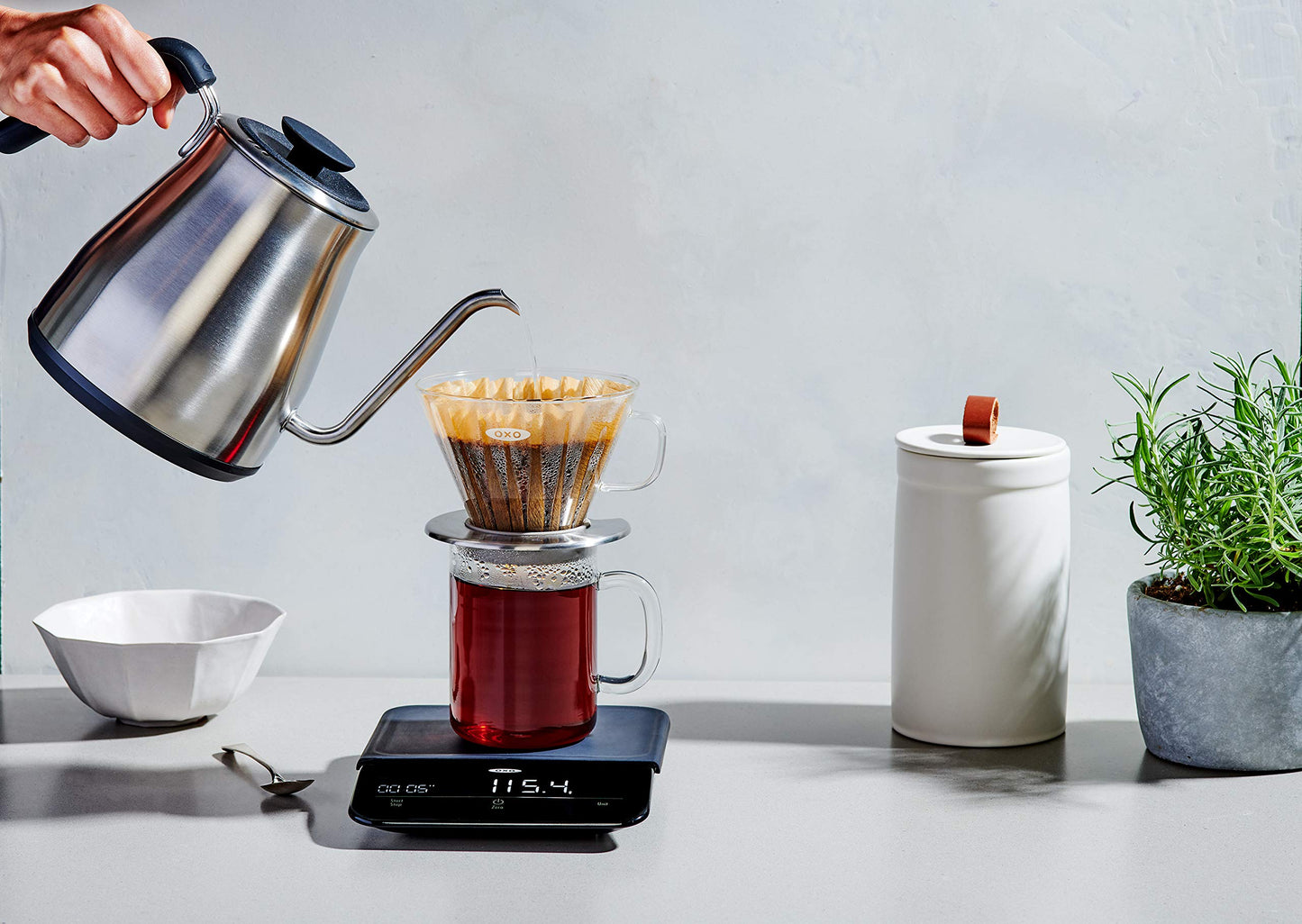 OXO Brew Gooseneck Electric Kettle – Hot Water Kettle, Pour Over Coffee & Tea Kettle, Adjustable Temperature, Built-In Brew Timer, Stainless Steel, 1L