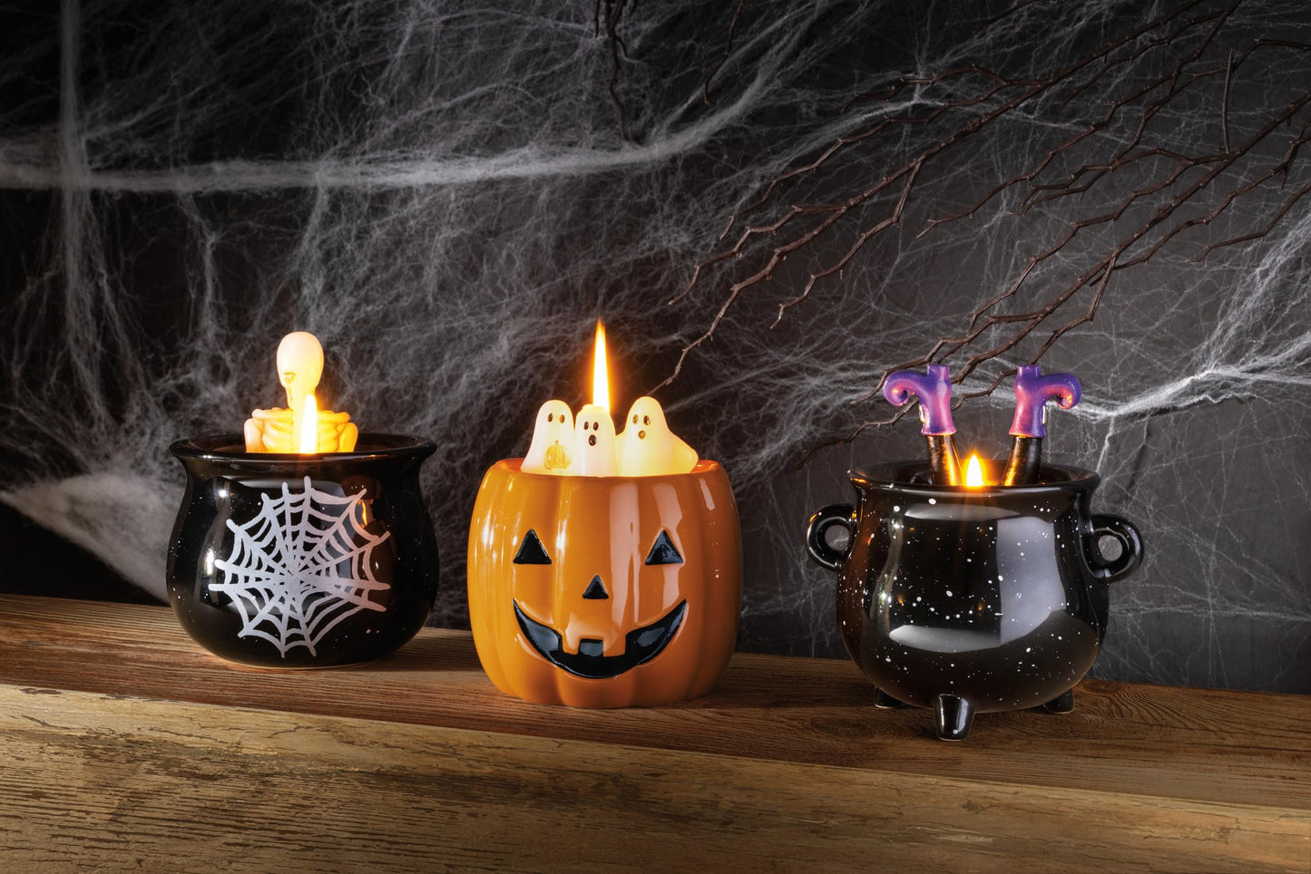 Mud Pie Halloween Cauldron Figural Wax Candle