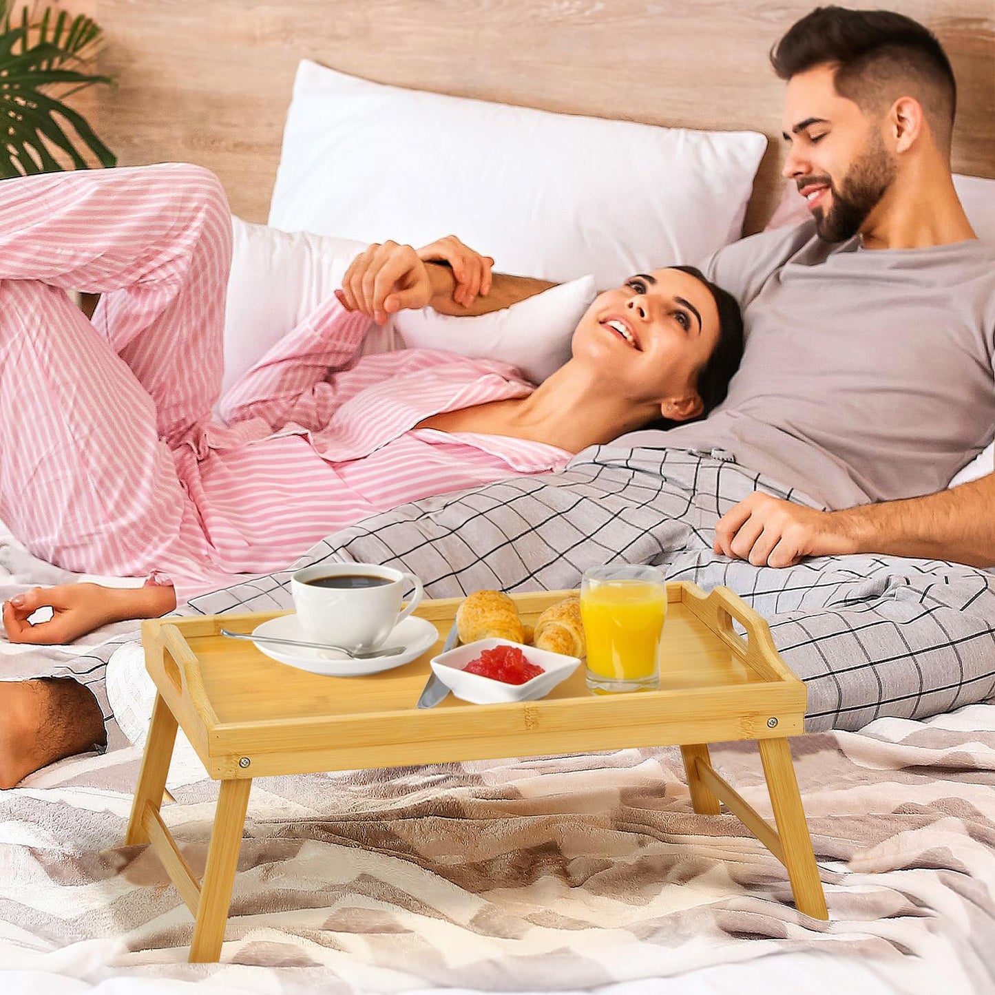 Bamboo Bed Tray Table, Folding Legs and Handles, Breakfast Tray, Laptop Desk for Bed or Sofa, Serving Tray for Eating, Working, Reading,Picnic