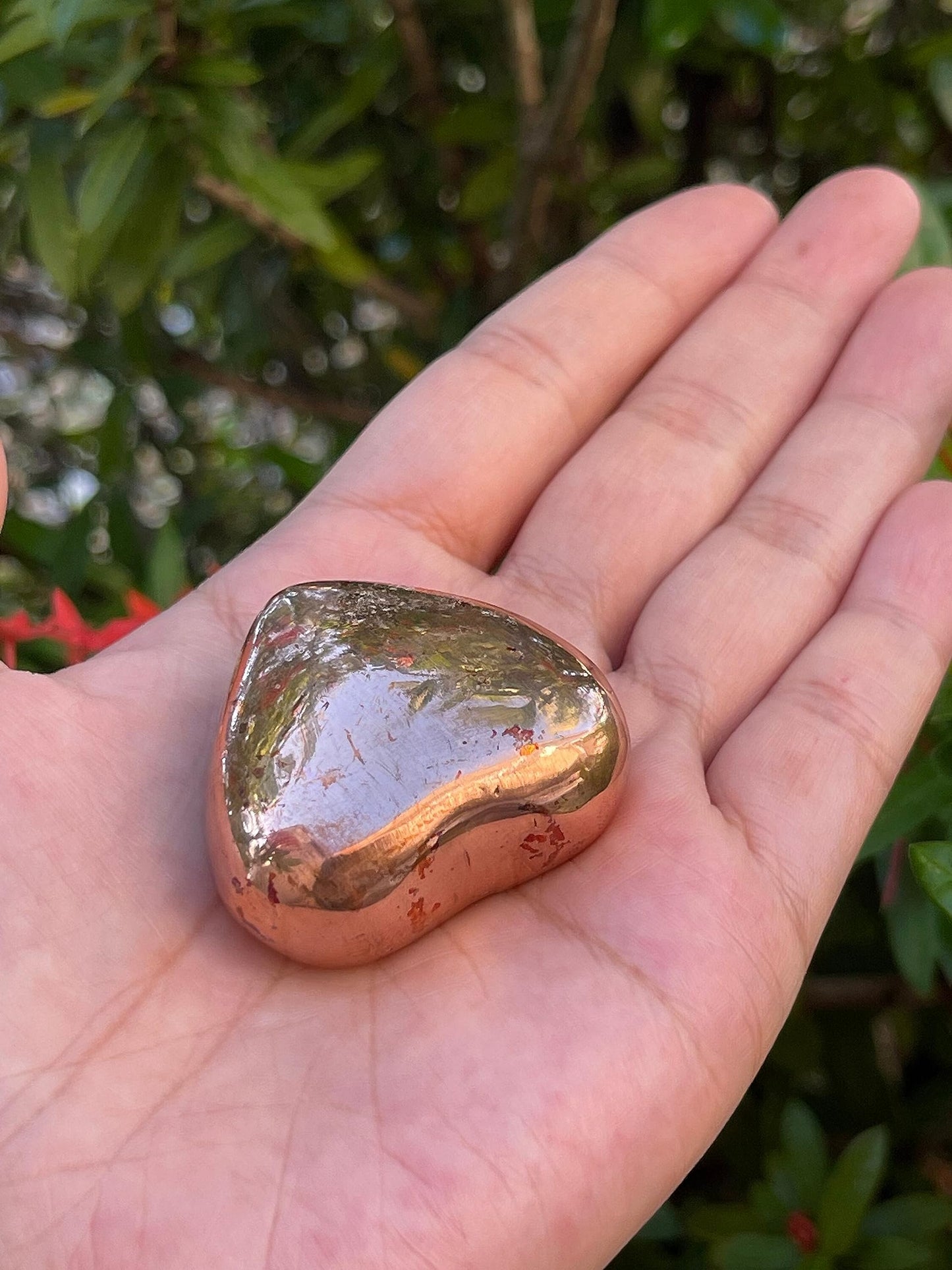 GAF TREASURES Copper Gemstone Hearts, Polished Copper Puffy Hearts, Copper Crystal Palm Stone, Copper Healing Crystal Hearts (1 Heart