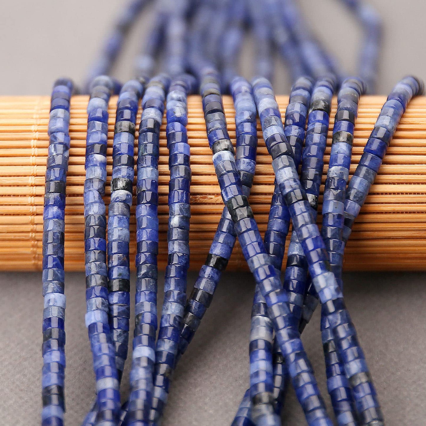 150PCs Natural Blue Sodalite Spacer Beads, Loose Semi Precious Flat Round Gemstone Heishi Disc Stone Beads for Beading Jewelry Making 4mm*2mm 38cm