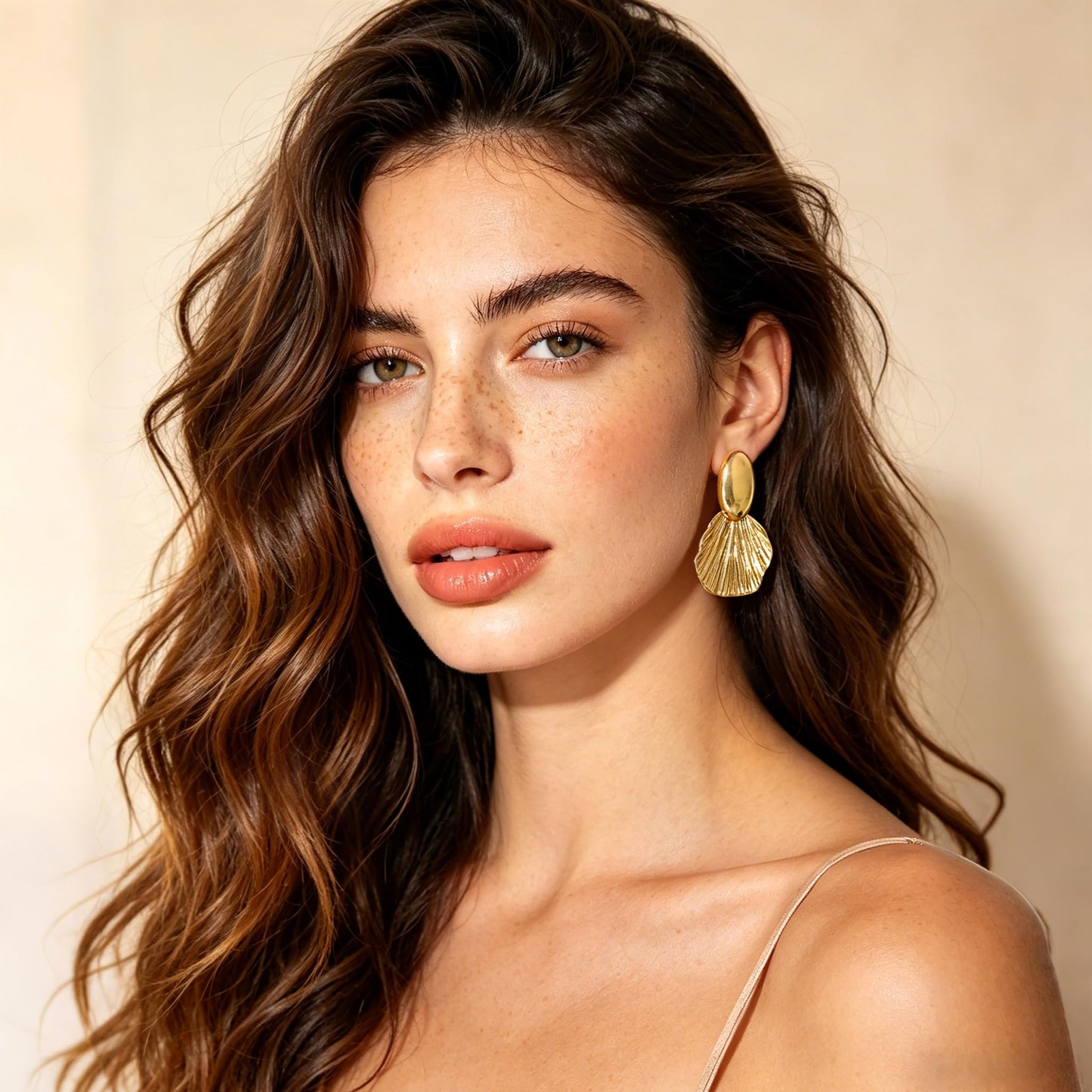 FILMOON Gold Earrings for Women Chunky Dangle Shell Fan-Shaped Statement Drop Earrings Gold Plated Fashion Jewelry