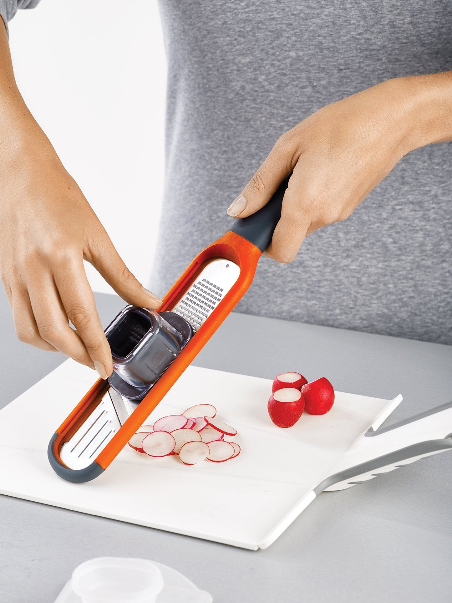 Joseph Joseph 2-in-1 Mini Grater & Slicer – Compact Kitchen Tool with Sharp Stainless Steel Blades