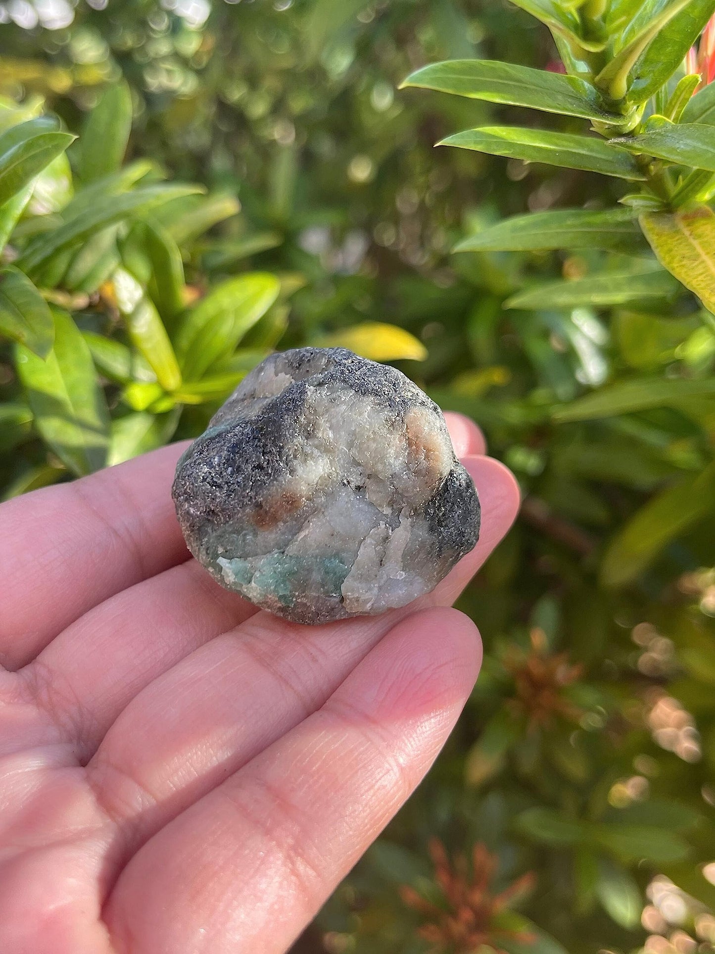 GAF TREASURES Wholesale Raw Emerald Crystals, Natural Emerald Stone, Natural Rough Emerald Crystals, Emerald Rough, Emerald Healing Crystals (Emerald, 0.25 Pound)