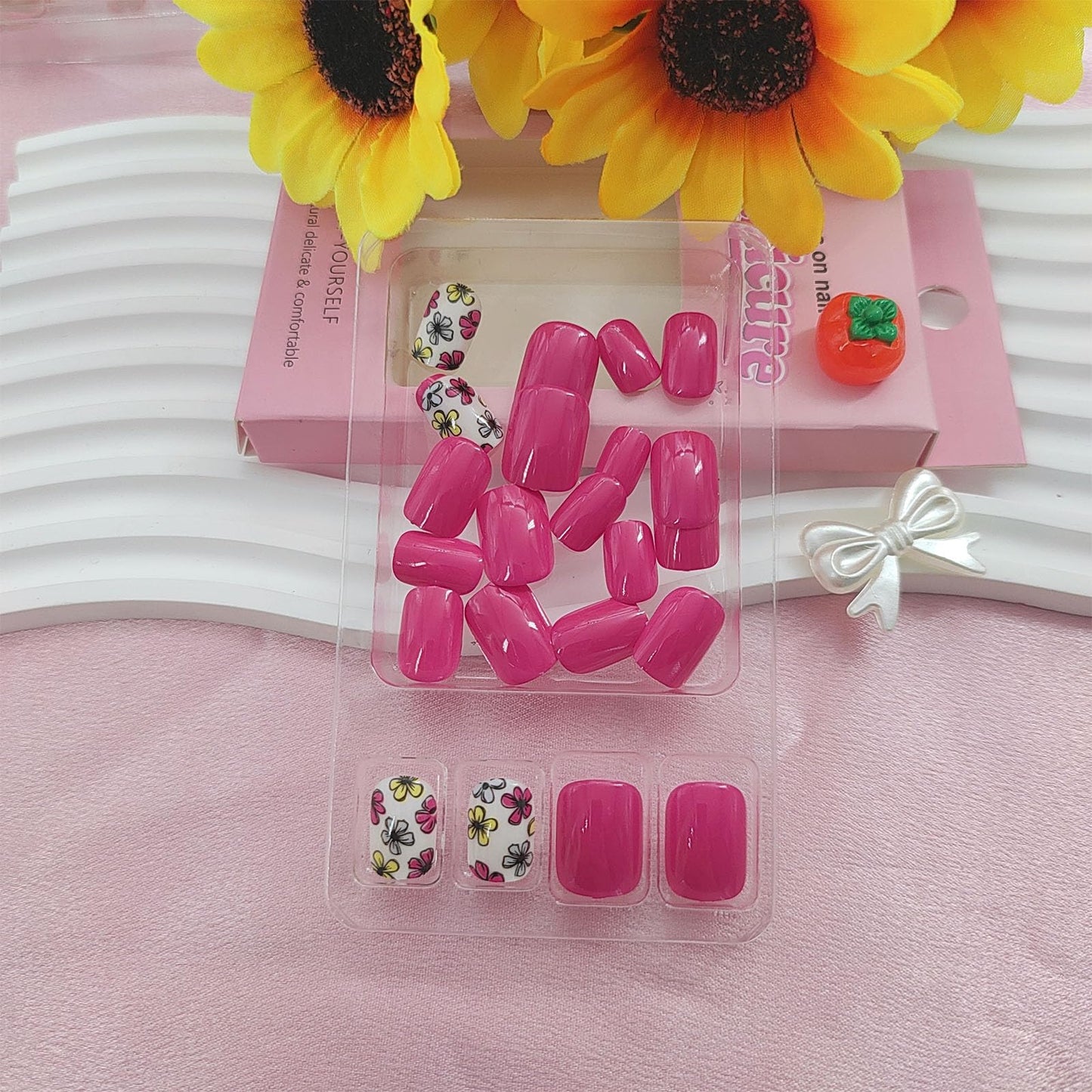 Short Press on Nails Square Fake Nails with Flower Designs Spring Nails Press ons Glossy Glue on Nails Pink Acrylic Nails Cute False Nails Artificial Stick on Nails for Women 24Pcs