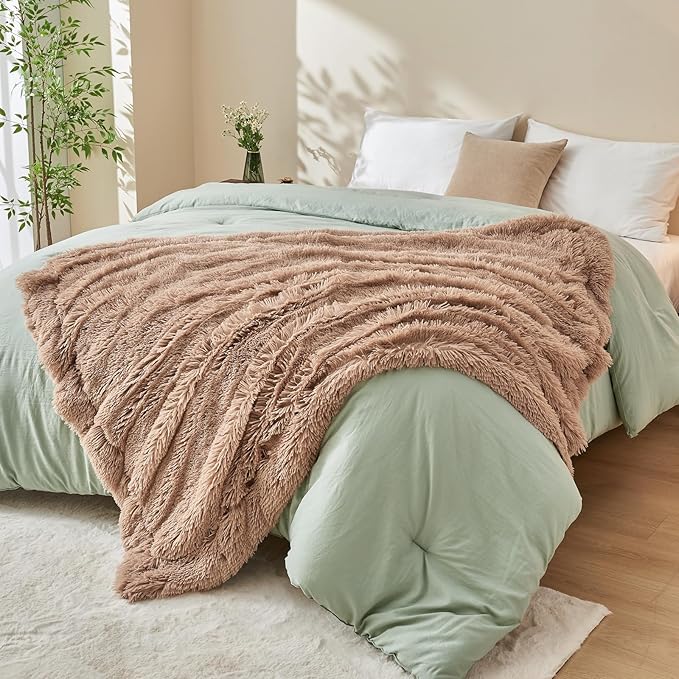 GONAAP Fuzzy Faux Fur Throw Blanket Taupe Super Soft Cozy Plush Fuzzy Shaggy Blanket for Couch Sofa Bed (Taupe, Throw(50"x60"))