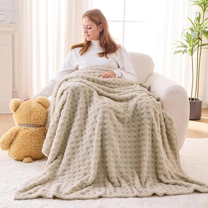 NEWCOSPLAY Super Soft Throw Blanket Linen Premium Silky Flannel Fleece 3D Waffle Checkered Lightweight Bed Blanket All Season Use (Linen, Throw(50"x70"))