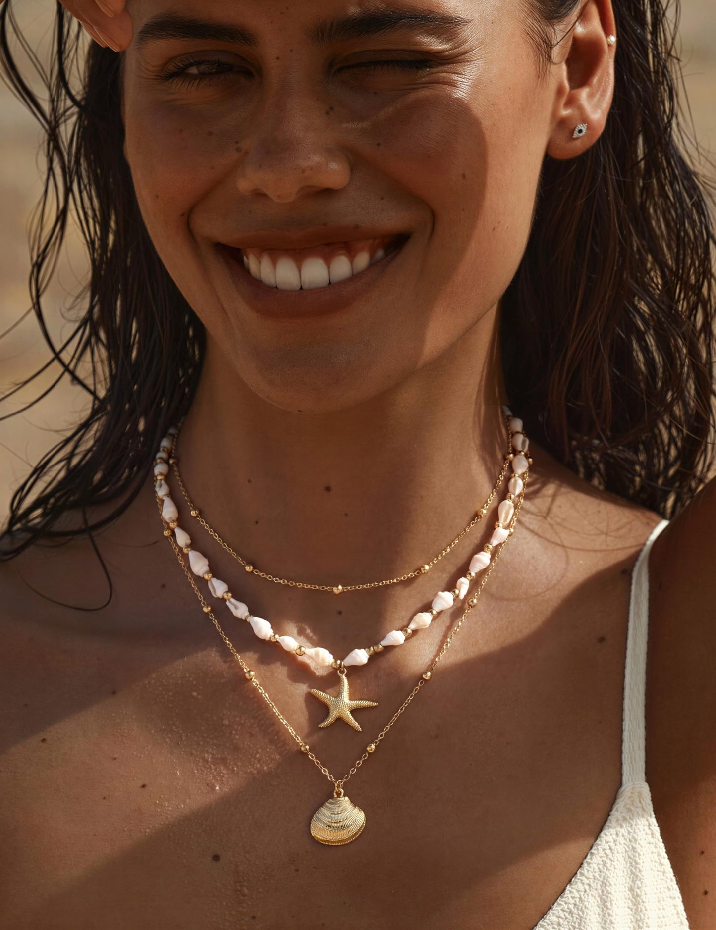 LOYALLOOK Shell Starfish Necklace for Women, 14k Gold Plated Dainty Layered SeaShell Conch Starfish Charm Necklace Stack, Non Tarnish Waterproof Gold Beach Accessories for Summer Vacation 2pcs