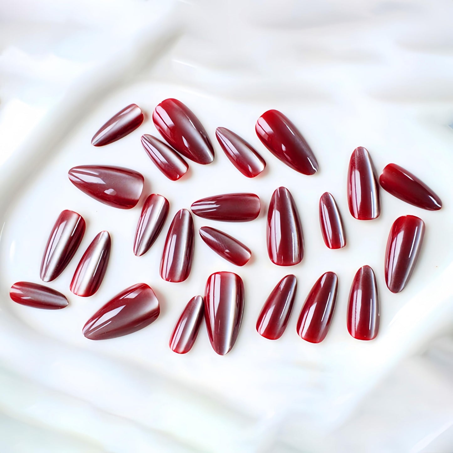 KQueenest Cat Eye Red Press on Nails Almond, Glitter Press on Nails Medium, Sparkly Shiny Soft Gel Fake Nails Set, Cute Bling Chrome Glue on Nails Medium Stiletto for Women Small Hand 30 Pcs