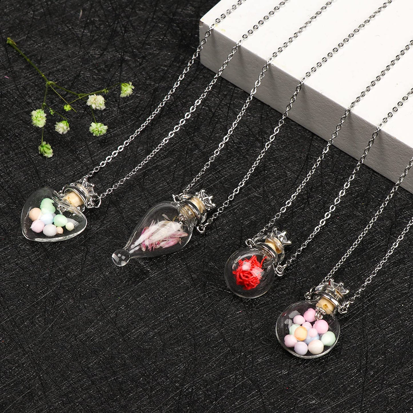 Essential Oil Diffuser Perfumes Bottle Pendant Necklace Jewelry Clear Tear Drop Vial Essential Oil Pendant Necklace Bottle Necklaces for Women