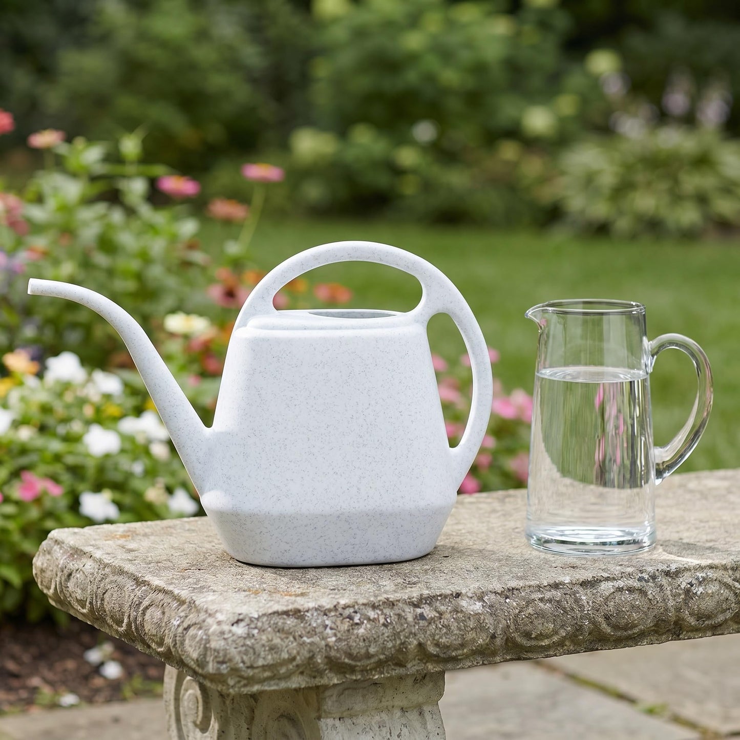 Fasmov Plastic Watering Can, 1-Gallon