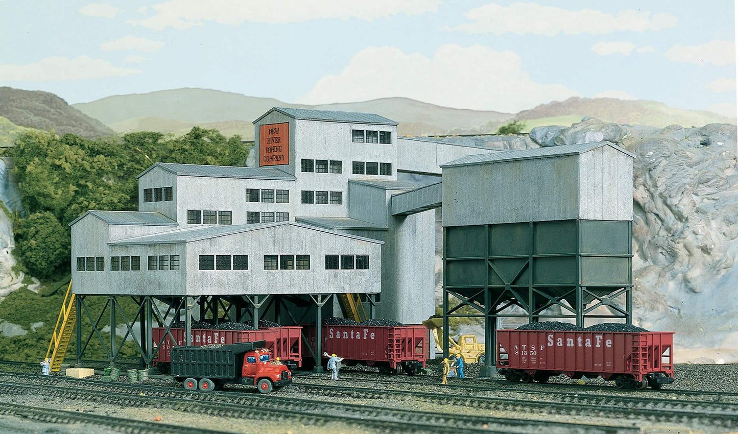 Walthers Cornerstone New River Mining Company-Main BLDG: 7 933-3221 N Scale Model Railroad - Structure Kit