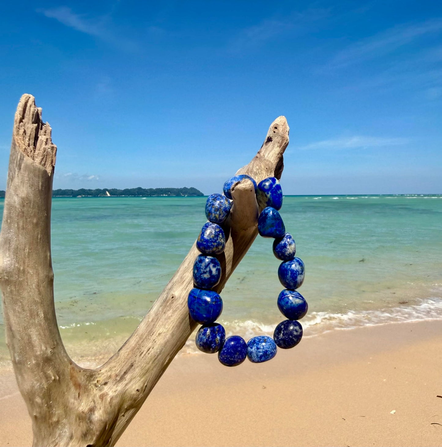 RIYAURA Lab Certified Lapis Lazuli Tumbled Healing Bracelet – 8mm Natural Gemstone Beads, Unisex Stretch Elastic Bracelet for Men & Women