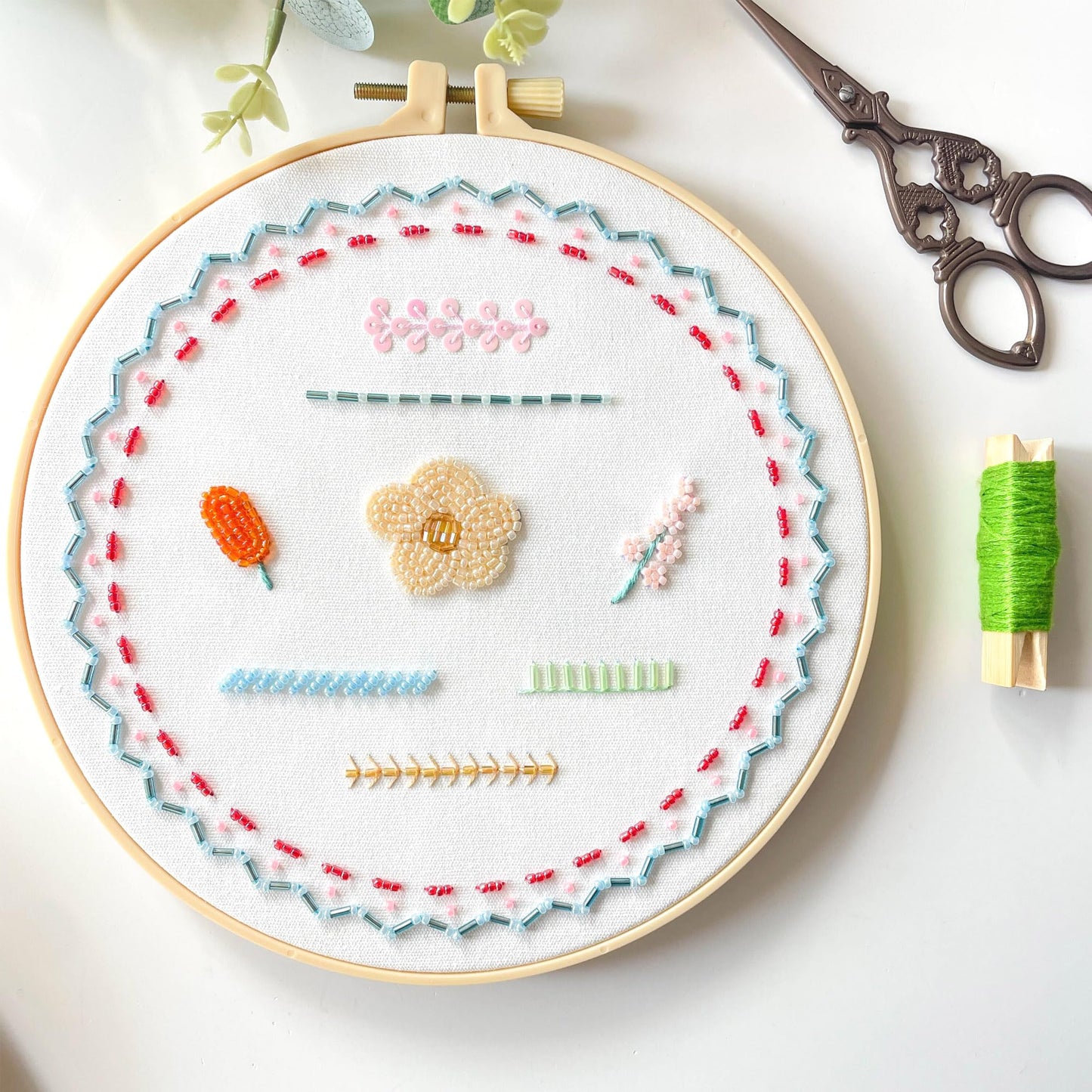 Myfelicity Bead Embroidery kit with Floral Patterns, Colorful Thread Sets, and Instructions, Suitable for Beginners and Adults, Box Packaging