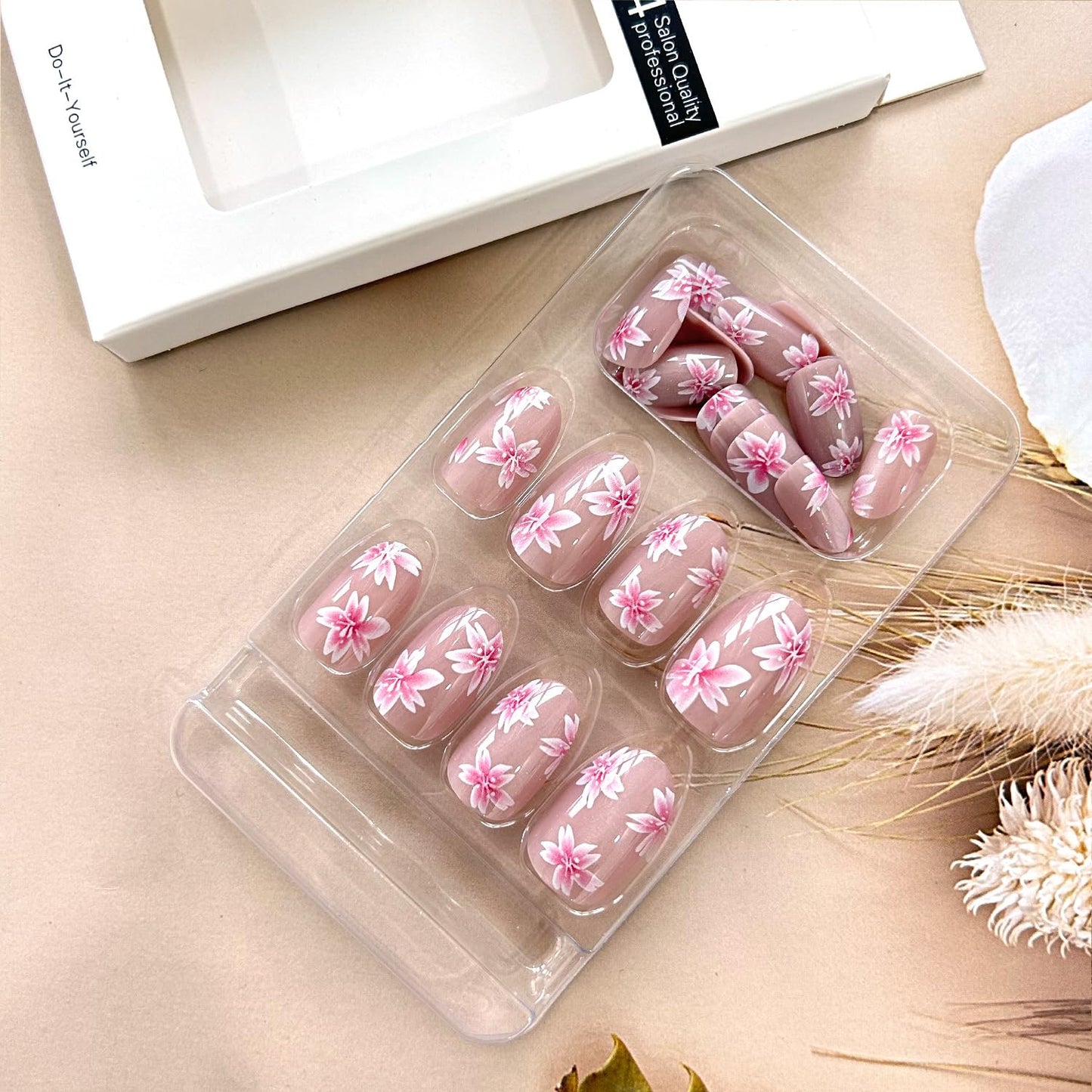 TBRZTR Flower Press on Nails Oval Shaped Medium Pink Floral Pattern Design False Nail Full Cover Glossy Artificial Stick on Nail Acrylic Press Ons Glue on Nails for Women 24Pcs