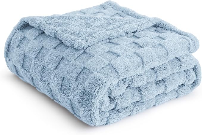 Bedsure Sea Blue Fleece Blanket,60x80 Inches&White Throw Blanket,50x60 Inches