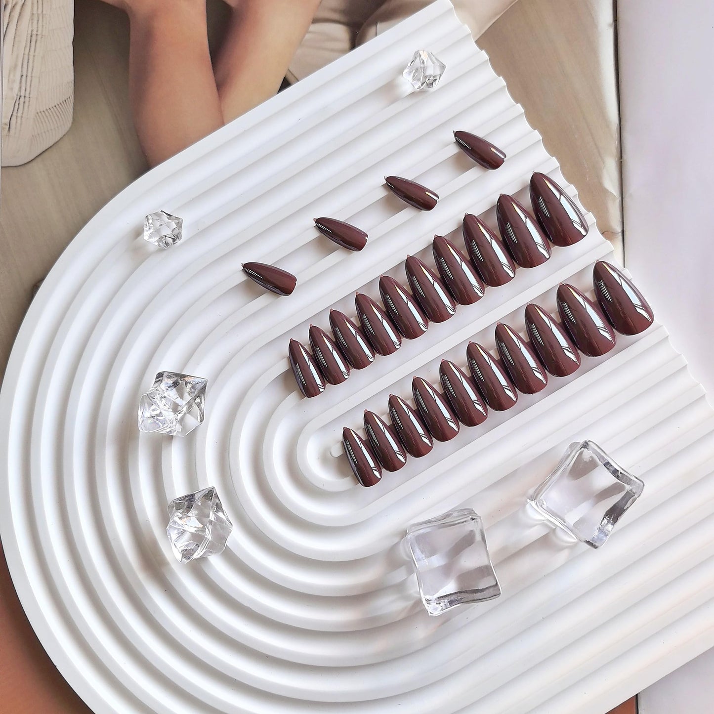 Chrome Brown Press on Nails Almond Medium, KQueenest Glazed Stiletto Fake Nails Press ons With Mirror Effect, Glitter Glue on Nails Medium Bling Acrylic Nails False Nails for Women Decoration