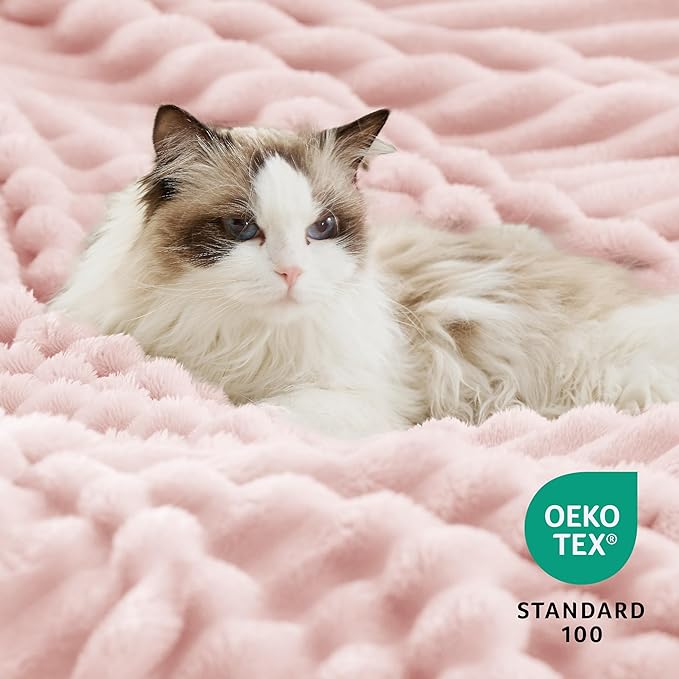 Bedsure Sherpa Blanket King Size for Bed - Super Soft, Cozy Fleece Thick Warm Blanket for Winter, GentleSoft Home Room Decor, Pink, 108x90 Inches