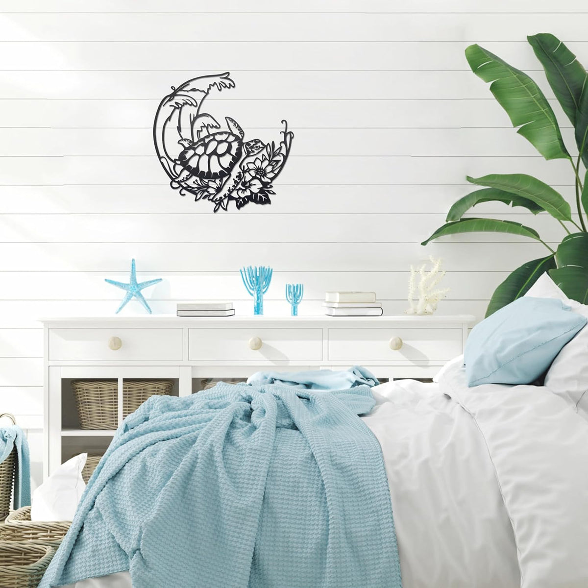Sea Turtle Wall Decor Beach Theme Art Metal Coastal Turtle Decor Wall Hanging Beach Sculpture Metal Farmhouse Wall Art Room Ornament for Pool Home Lake House Bathroom Indoor Outdoor 11.4" x 11.4"