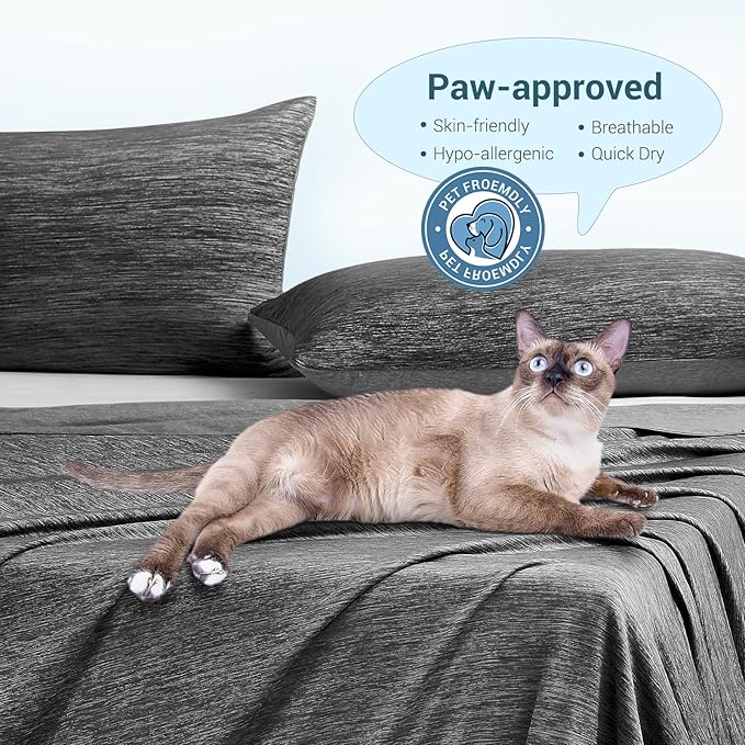 Elegear Revolutionary Cooling Blanket Twin, Absorbs Heat to Keep Body Cool for Night Sweats, Arc-Chill3.0 Cool Fiber Q-Max>0.5 for Hot Sleepers, Lightweight Summer Cold Blankets for Sleeping 59" x 79"