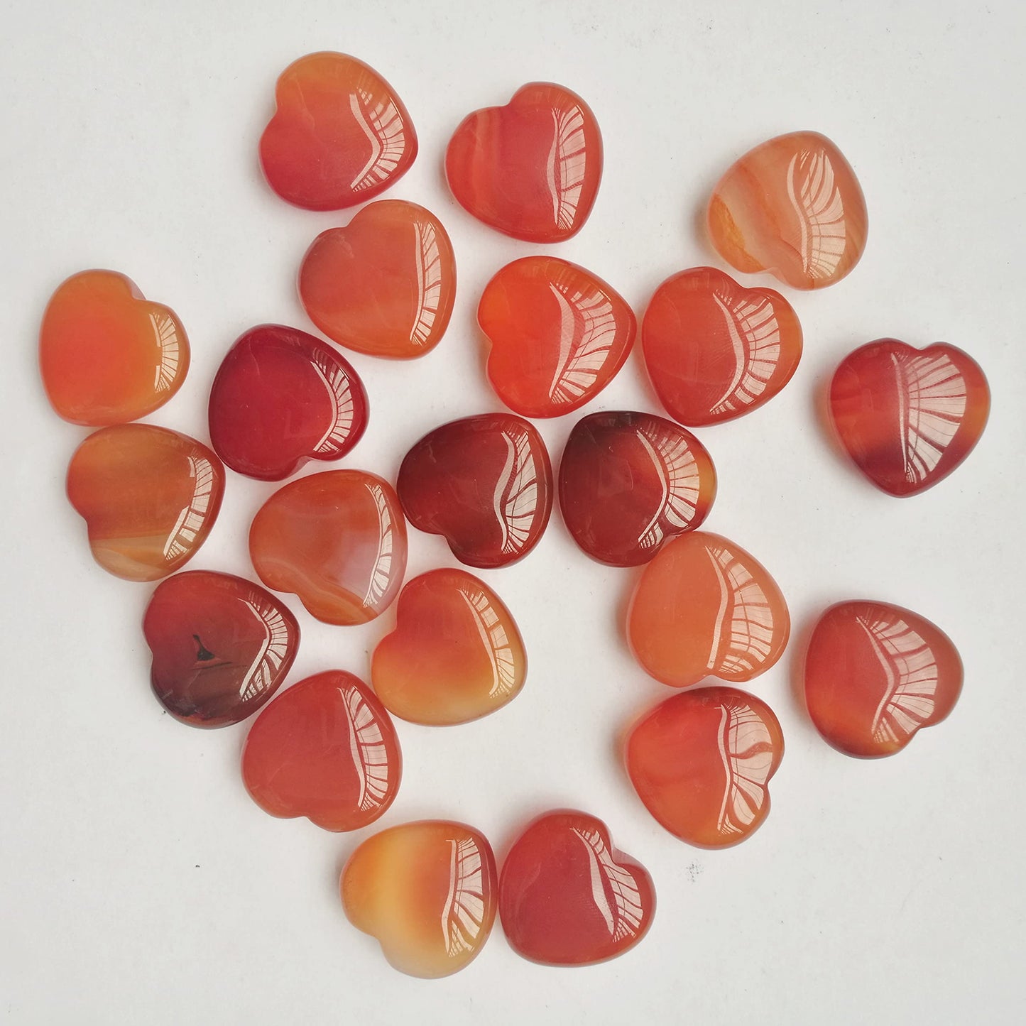 Bacatgem 3 Pcs Natural Carnelian Pocket Palm Thumb Healing Crystal Heart Love Worry Stones,1 inches Reiki Balancing Crystal and Healing Stones