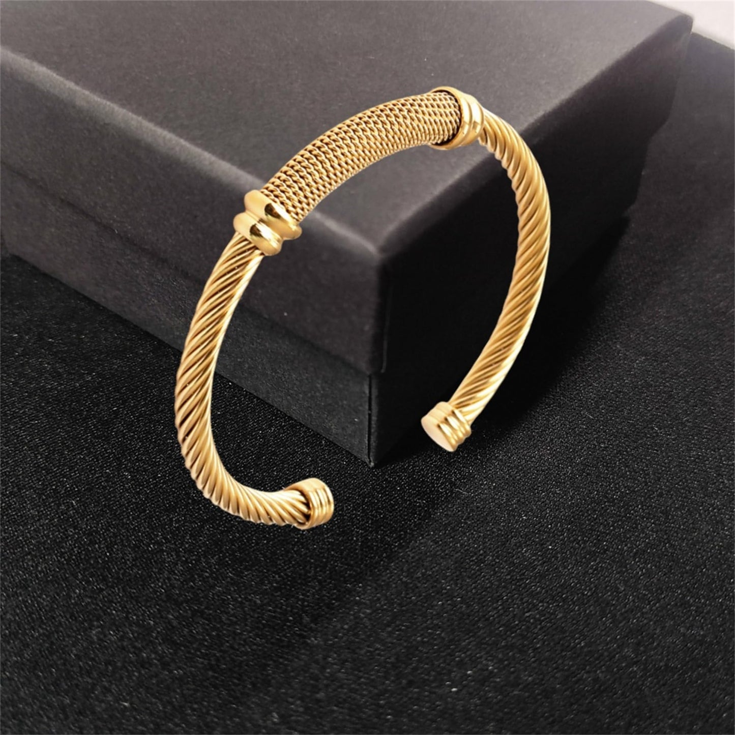 MENGSHA 14K Gold Plated Bracelet for Men for Women Open Adjustable Bangle Cuff Bracelet Chunky Twisted Bangle Bracelet for Women Stackable Bracelet Jwerelry Gift for Birthday Graduation Anniversary