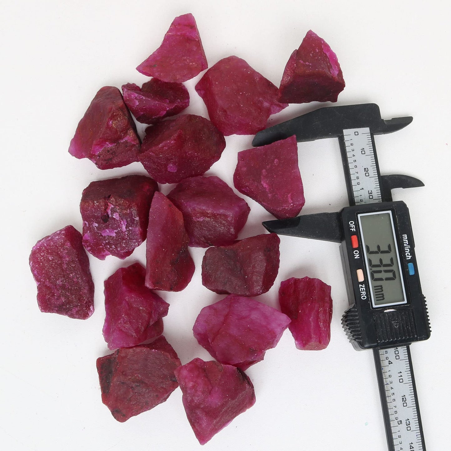 REAL-GEMS Natural Raw Healing Crystals Rough Stones for Tumbling, Cabbing, Polishing, Wire Wrapping, Wicca & Reiki Crystal Healing, Mix Gemstones,7 Chakra (Red Ruby)