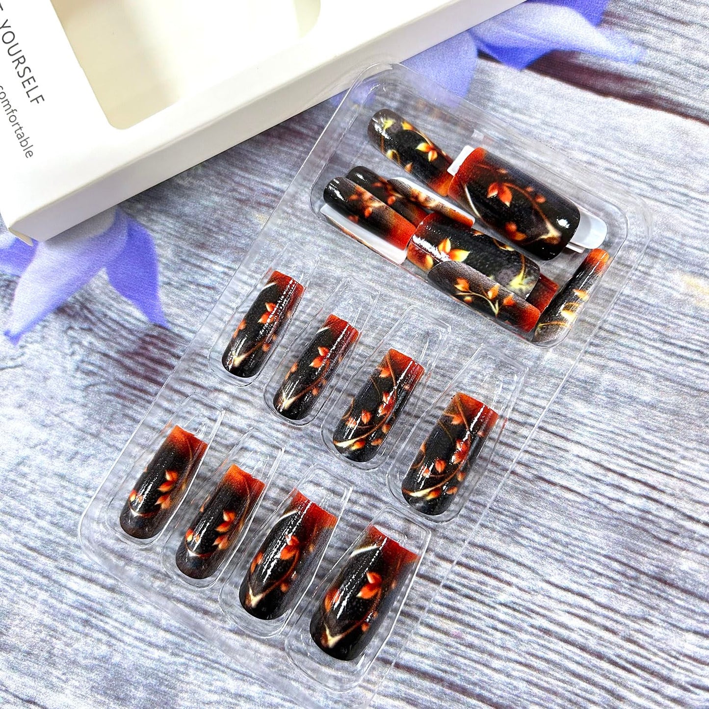 Flower Press on Nails Medium Square Nails Brown Floral Pattern Design False Nails Full Cover Glossy Stick on Nails Artificial Acrylic Nails Glitter Nails 24Pcs Reusable Glue on Nails for Women