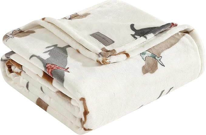 Eddie Bauer - Twin Blanket, Ultra Plush Bedding, Lightweight Home Decor for All Seasons (Dogs with Scarves White, Twin)