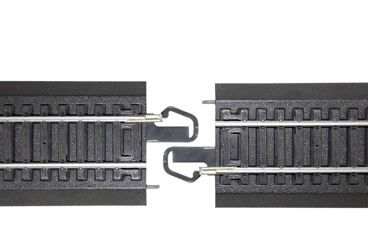 Bachmann Trains - Snap-Fit E-Z TRACK 18” RADIUS CURVED RERAILER (2/card) - STEEL ALLOY Rail With Black Roadbed - HO Scale