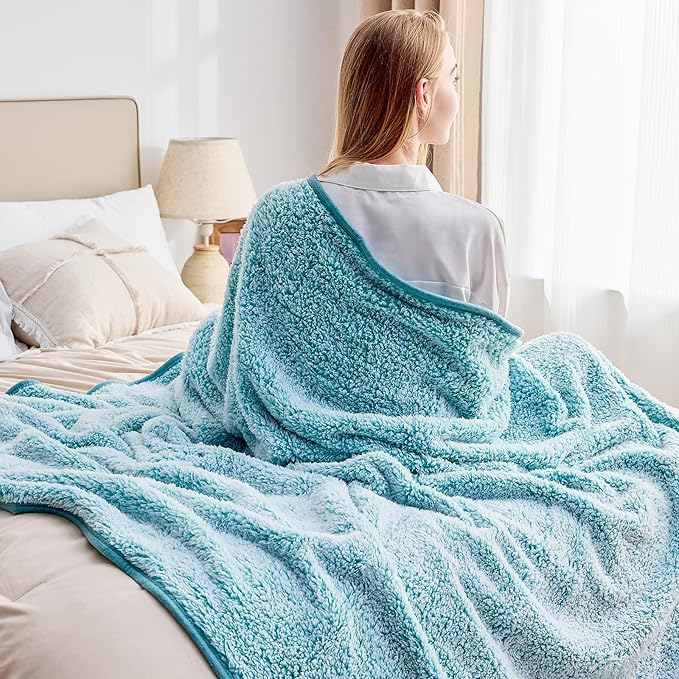 EMME Fuzzy Blanket Soft Fleece Throw Blankets for Women, Fluffy Sherpa Throws(Plush Teal,60"x80")