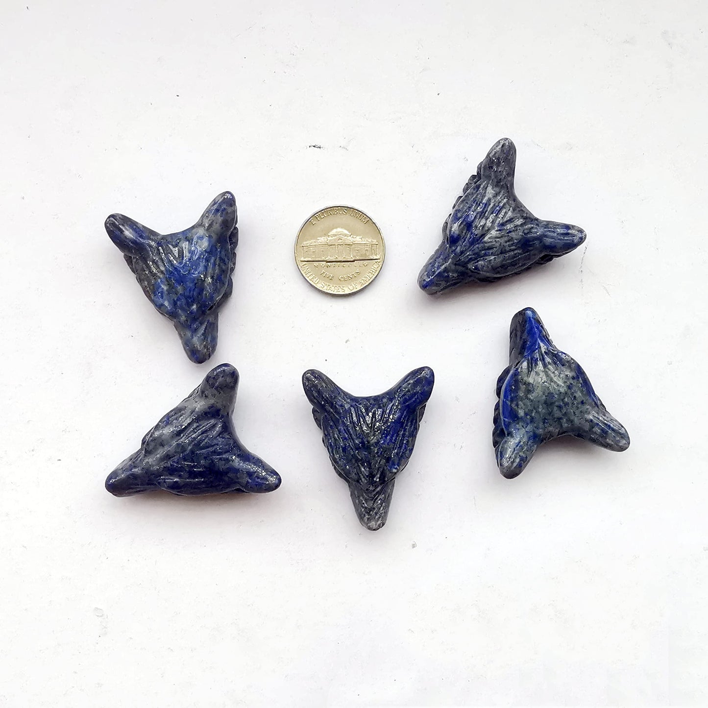 Bacatgem Natural Lapis Lazuli 1.37 inchs Wolf Head Pocket Crystals and Healing Stone Figurine,Haped DIY-Jewelry Pendant