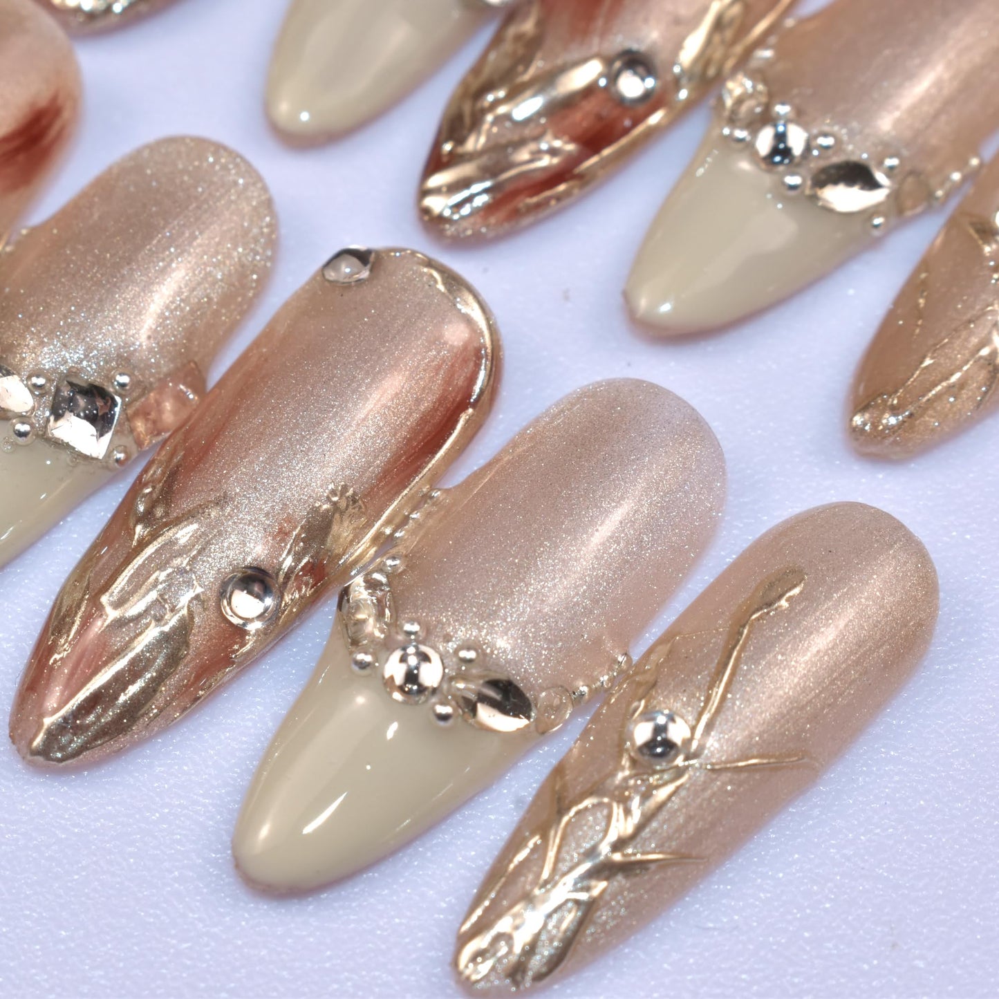 LIFOOST Handmade Nails Press On Long French Style Giltter Cat Eye False Nail Tips with Bright Crystal Silver Leaves Design Stick On Nails 10 Pcs, Size Medium