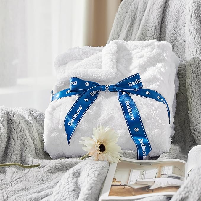 Bedsure Sherpa Queen Size Blanket for Bed - GentleSoft Fleece Fluffy & Cozy Cable Jacquard Tufted for Women Gift, Thick and Warm Blankets for Winter, White, 90x90 Inches