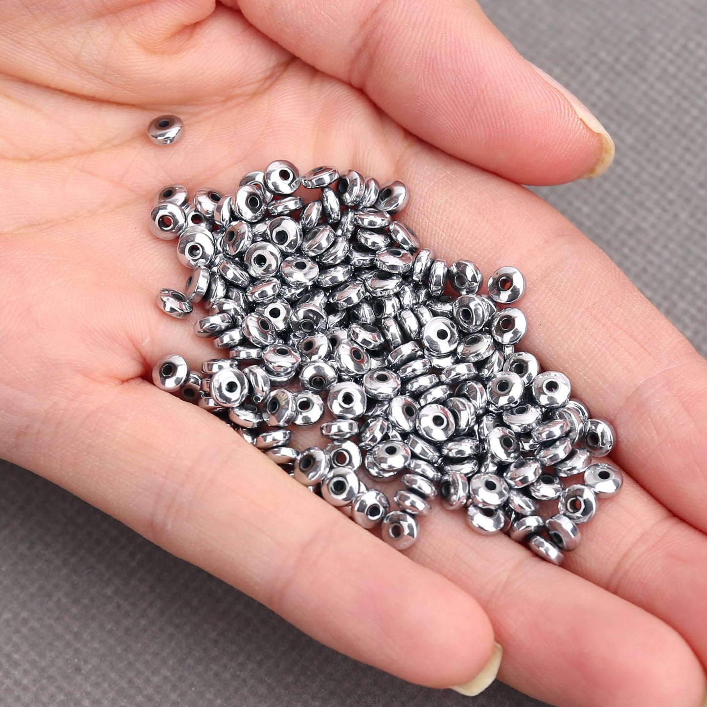 BONNY BOXX 1 Strand (150PCs) Natural 2 * 4mm Silver Hematite Rondelle Beads, Natural Abacus Disk Stone Beads Loose Spacer Gemstone for DIY Bracelet Necklace Jewelry Making