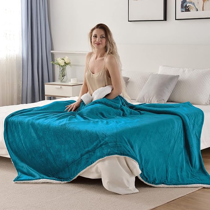 SOCHOW Sherpa Fleece Throw Blanket, Double-Sided Super Soft Luxurious Plush Blanket Throw Size, Teal Green, 50x60 inches