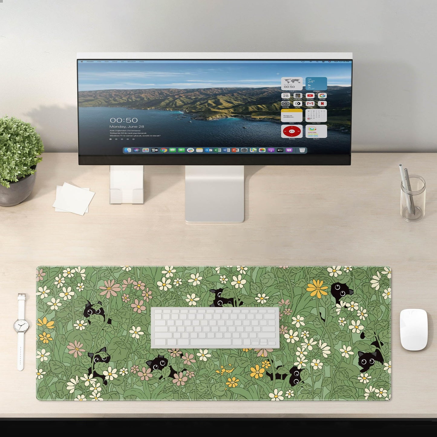 Cute Cat Mouse Pad Large Green Desk Mat Extended Keyboard Mouse Pad Kawaii Mousepad with Non-Slip Base and Stitched Edge Plant Mouse Mat Desk Pad 31.5 x 11.8 in Mouse Pads for Decor Home Office Gaming