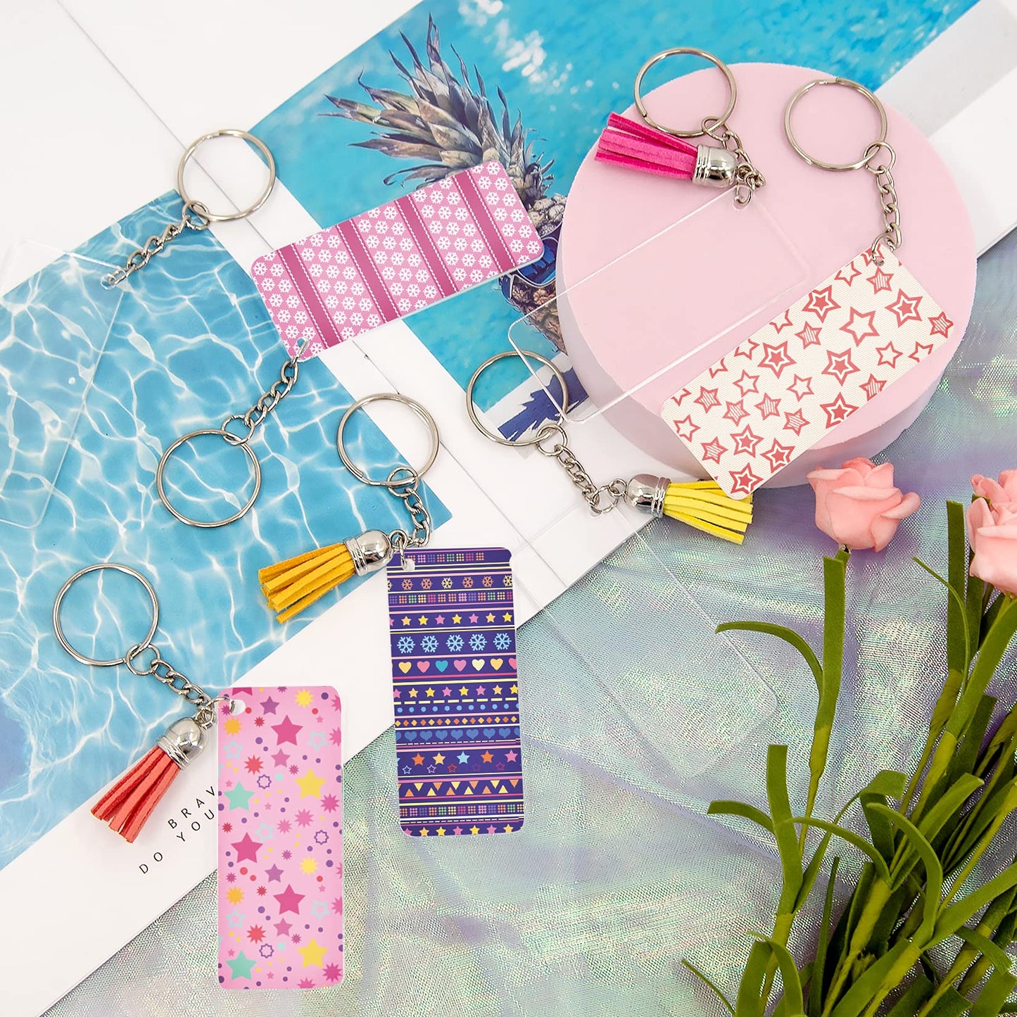Duufin 120 Pieces Acrylic Keychain Blanks Set Including 40 Pieces Rectangle Acrylic Ornament Blanks (3 x 7cm) 40 Pieces Key Rings with Chain and 40 Pieces Jump Rings for DIY Projects and Craft