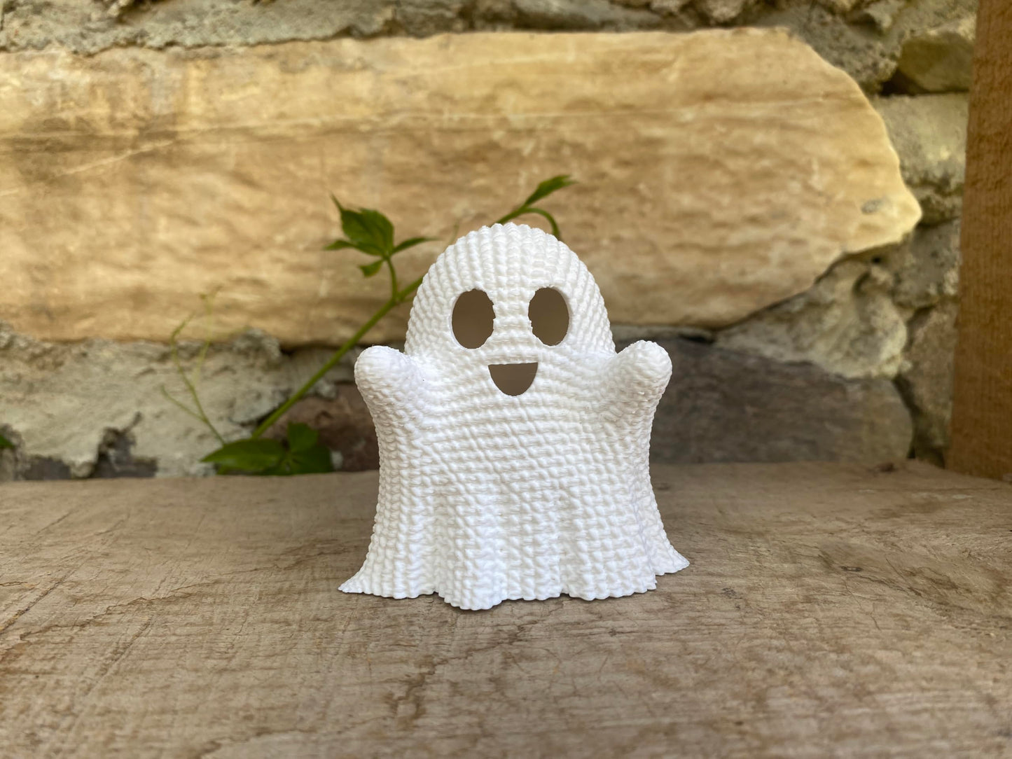 Cute Crocheted Ghost – 3D Printed Ghost Decor with Knitted Look | LED Tea Light Halloween Decoration (Light Not Included) | Cozy Spooky Season Home Accent