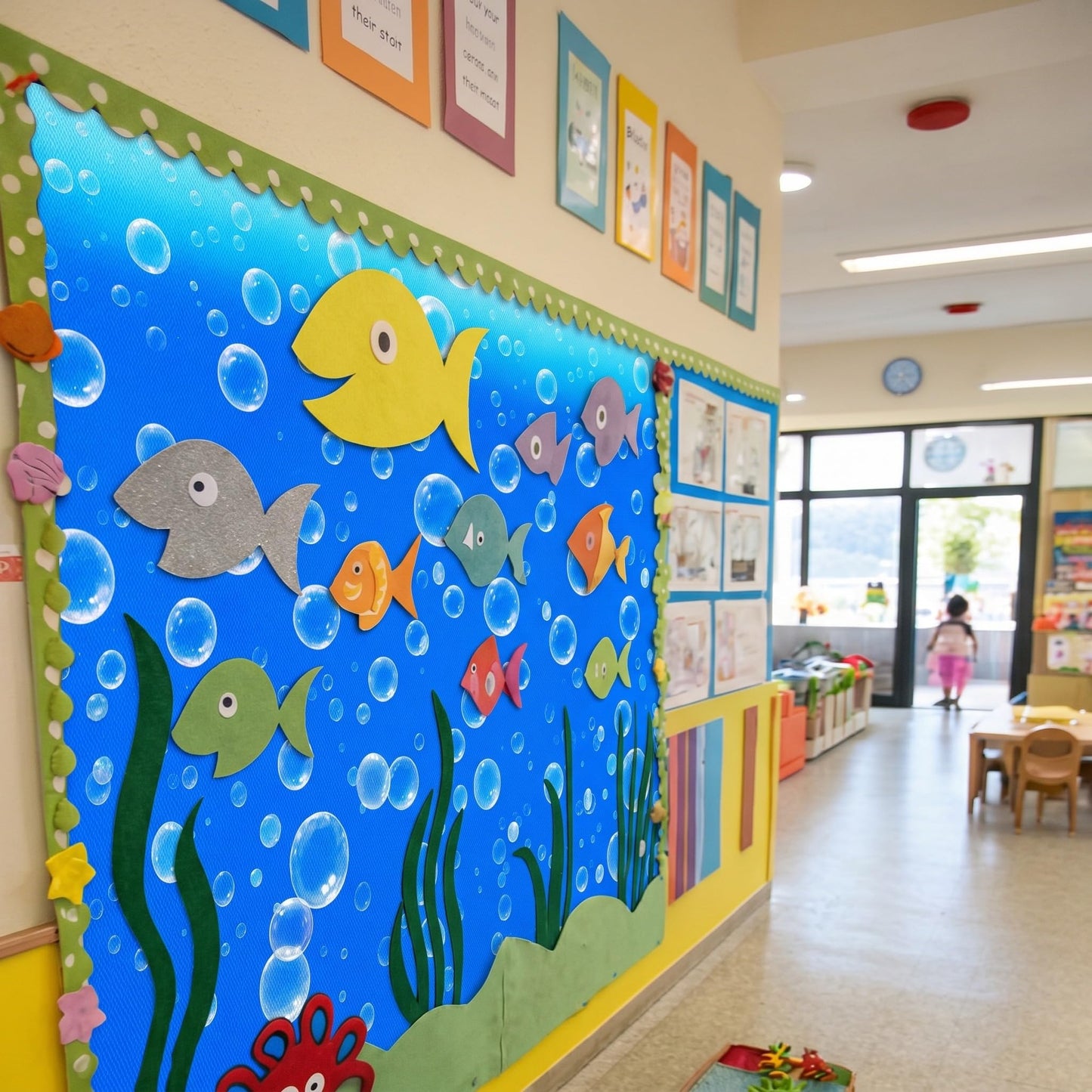 Hahafelt 1.3x39 ft Fabric Bulletin Board Roll Ocean Bubbles Bulletin Board Blue Non-Woven Reusable Waterproof Erasable Wrinkle Resistant Fabric Roll for Background Decor DIY Craft
