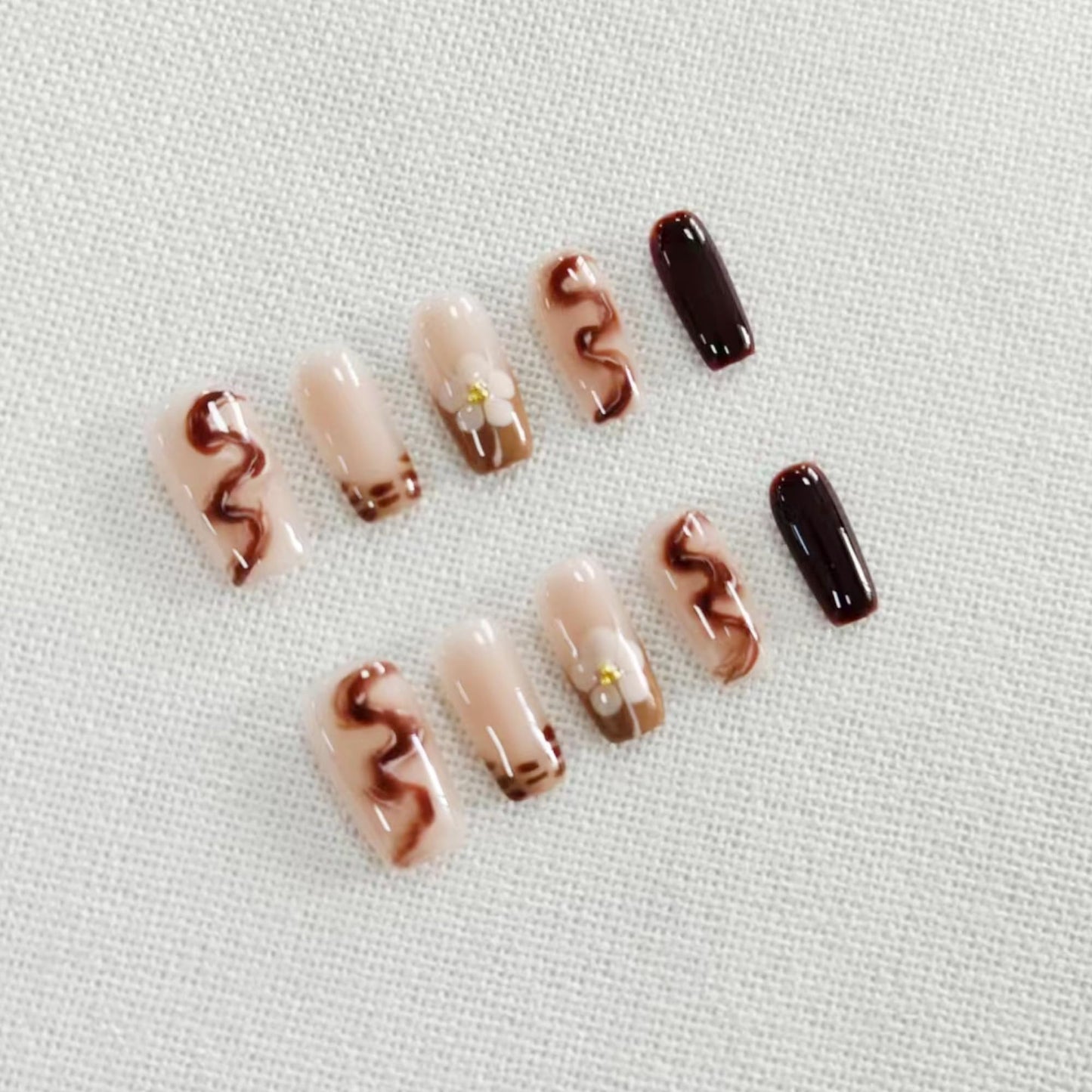 Medium Press on Nails Square Luxury Handmade Fake Nails Brown French Tip Acrylic Nails Press ons with Design False Nails Sparkly Full Cover Artificial Stick on Nail for Women 10Pcs(Size M)