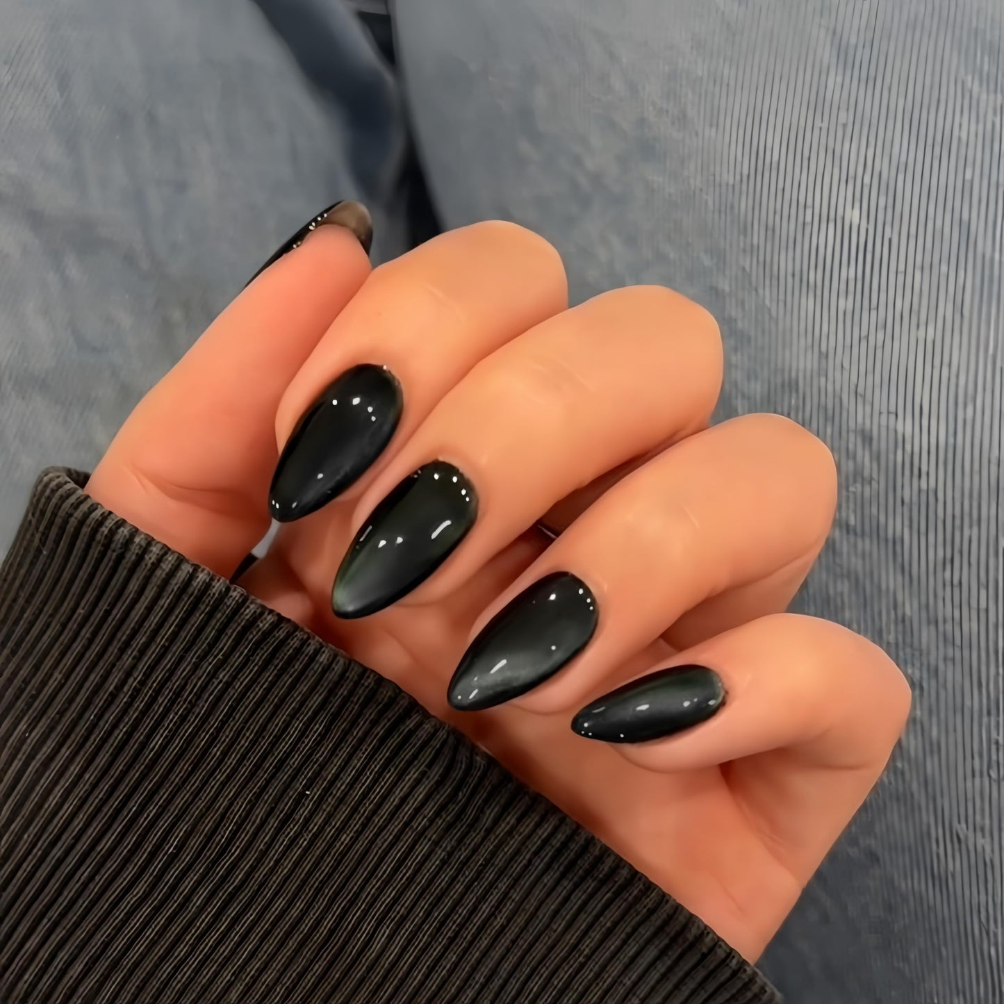 KQueenest Cat Eye Black Press on Nails Medium Almond, 30 Pcs Glitter Fake Nails Medium Stiletto, Sparkly Bling Black Nails Press on, Reusable Shiny Soft Gel Stick on Nails for Women Goth Manicure