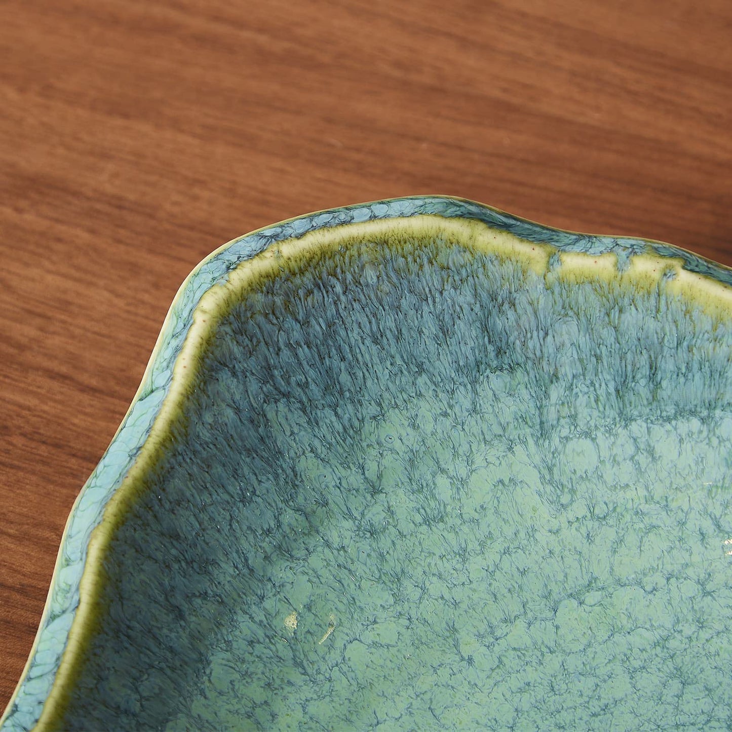 VOMANA Large Ceramic Decorative Bowl, 12" Green Reactive Glaze Centerpiece Bowl, Modern Coffee Table Decor, Entryway Catchall Key Bowl, Decorative Fruit Bowl for Dining Table Living Room (12'')
