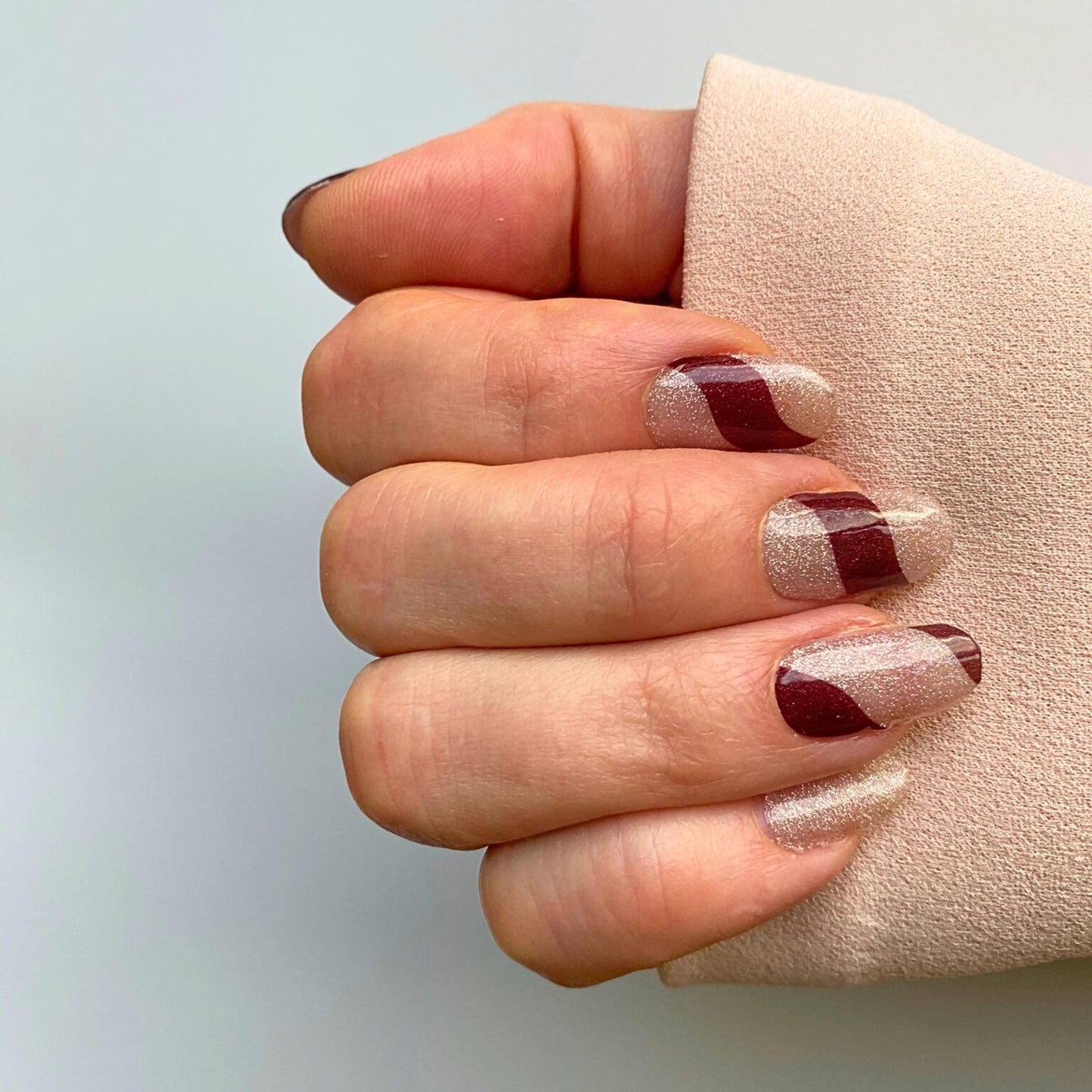 ALICE & BELLA Valentine Day Semi Cured Gel Nail Strips-20 PCS Rose Red with Gold & Dark Red Glitter Gel Stickers, Use with UV Light Lamp, Salon Quality Manicure Wraps(Rose Velvet)