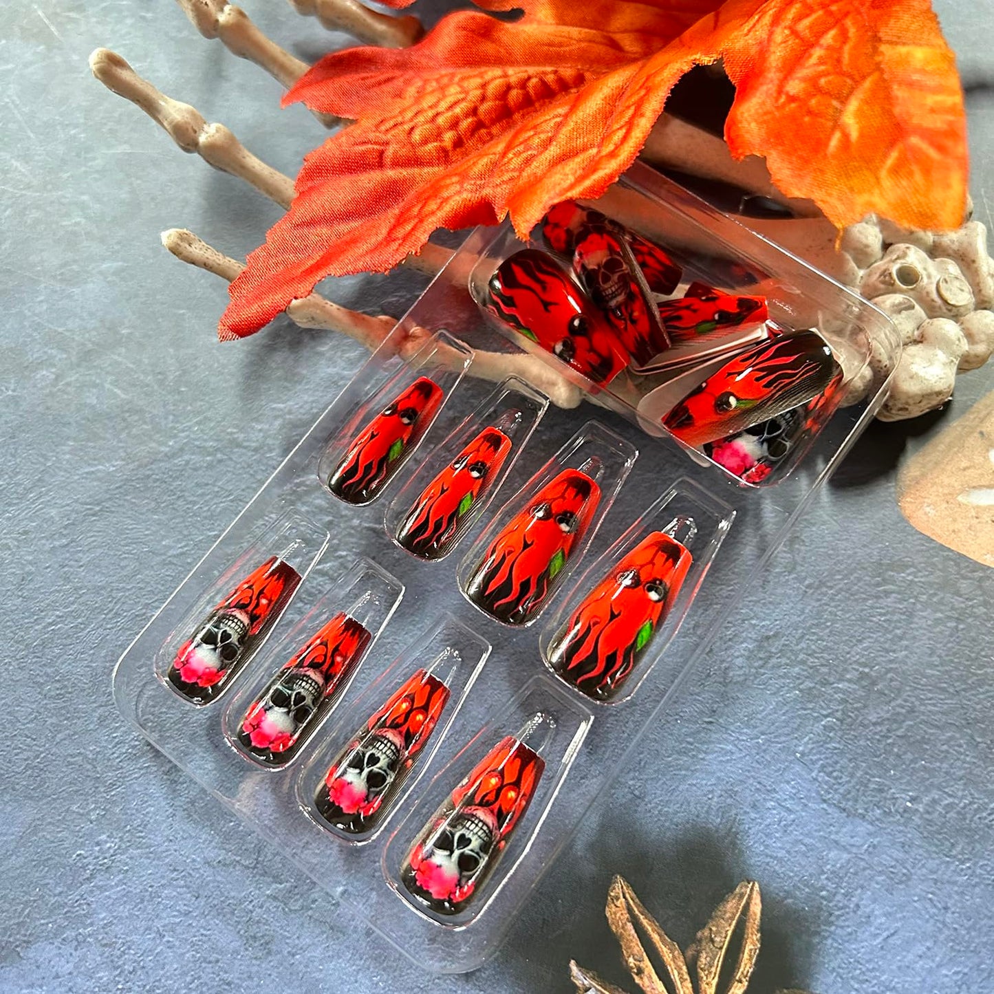 24Pcs Halloween Press on Nails Long Ballet Shaped Horror Skull False Nails Full Cover Artificial Acrylic Fingernails Flame Flower Design Halloween Nail Festival Glue on Nails for Women Supplies
